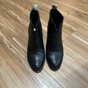 Dolce Vita Black Leather Ankle Boots with Snake Skin Detail Size 6